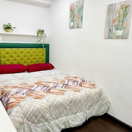 Apartamento NUEVO: 8 minutos ayuntamiento, 10 catedral, WIFI Oviedo Exterior foto